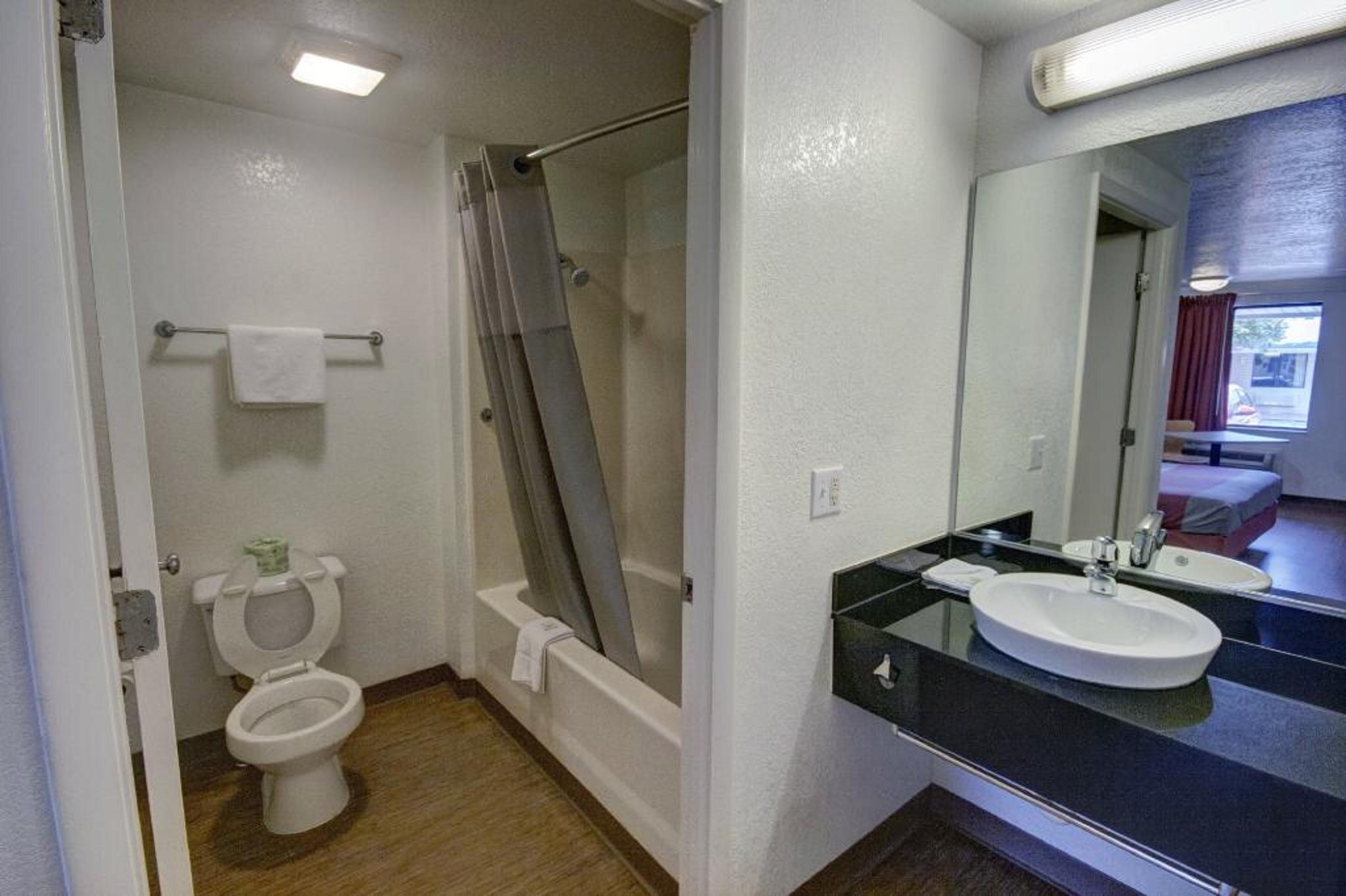 Motel 6 Cross Lanes, Wv Goff Mountain Rd Экстерьер фото
