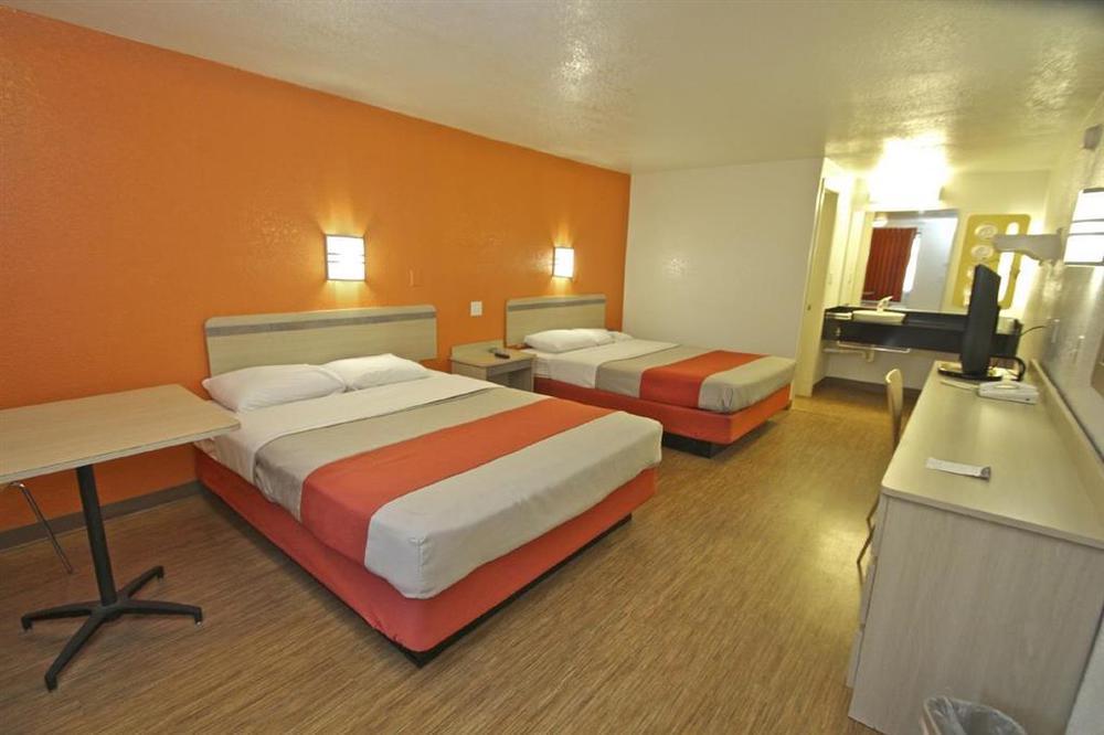 Motel 6 Cross Lanes, Wv Goff Mountain Rd Номер фото